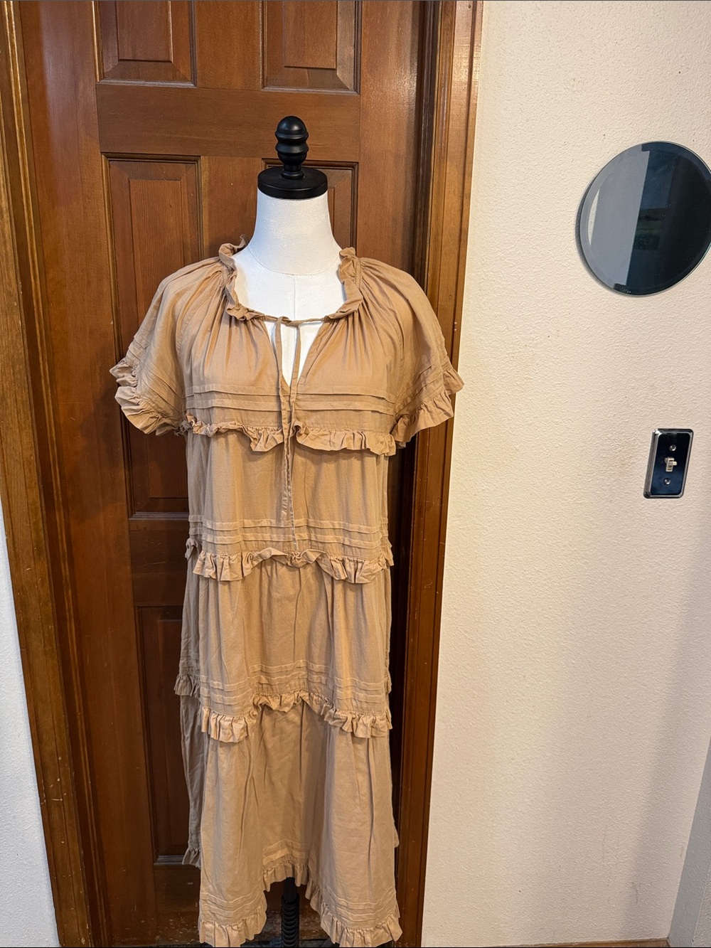 Skall Studio Boho Ruffle Tiered Dress in Camel Size 34